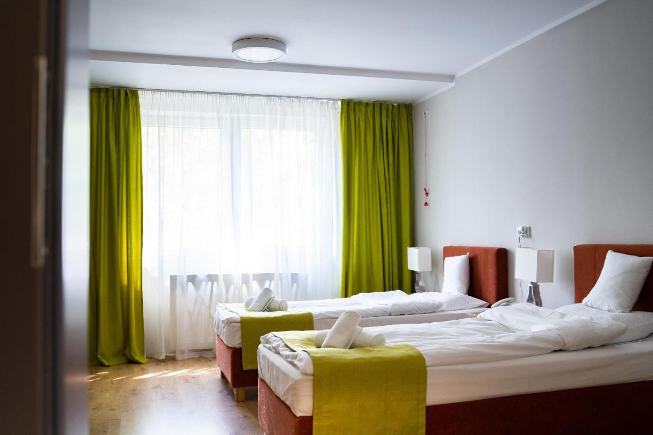 Centrum Rehabilitacji Spolecznej I Zawodowej Zaz Sloneczne Wzgorze Tarnau Exterior foto
