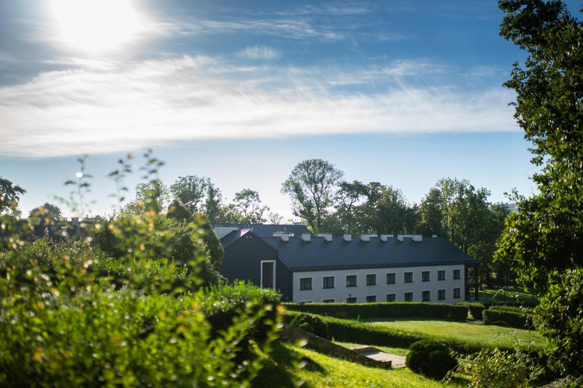Centrum Rehabilitacji Spolecznej I Zawodowej Zaz Sloneczne Wzgorze Tarnau Exterior foto